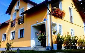 Apartment Medeni